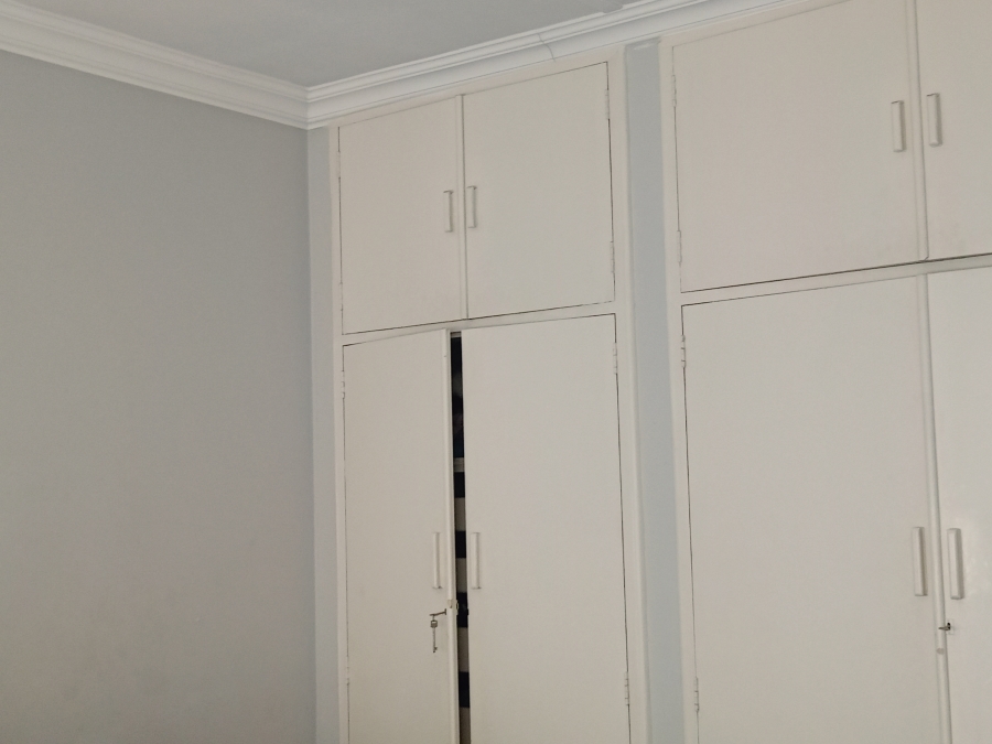 2 Bedroom Property for Sale in Three Rivers Gauteng