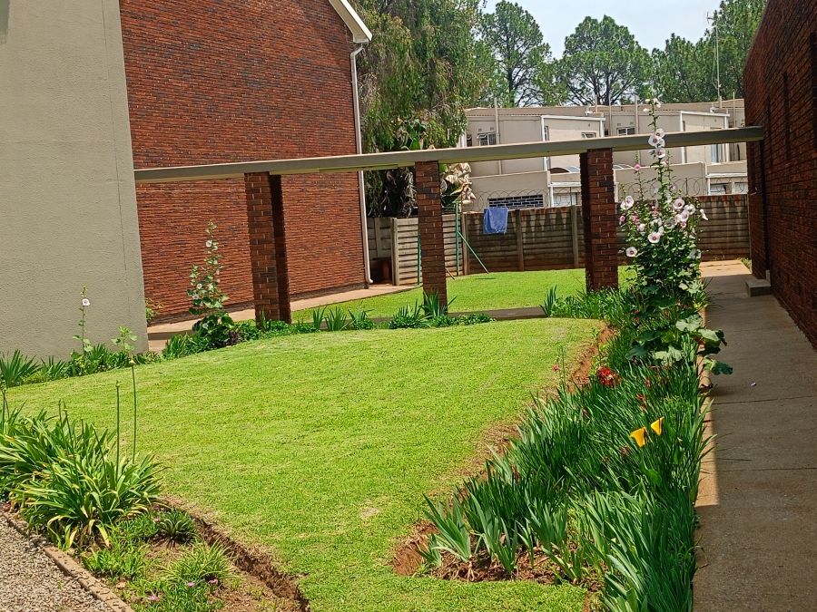 2 Bedroom Property for Sale in Three Rivers Gauteng
