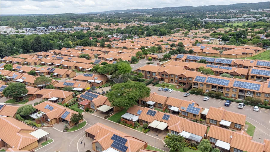 1 Bedroom Property for Sale in Willow Park Manor Gauteng