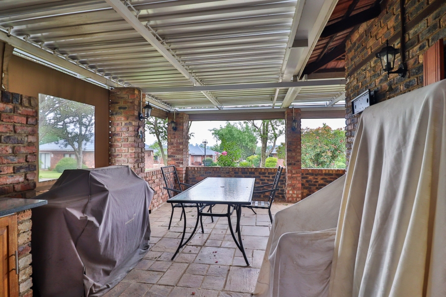 4 Bedroom Property for Sale in Vaal Marina Gauteng