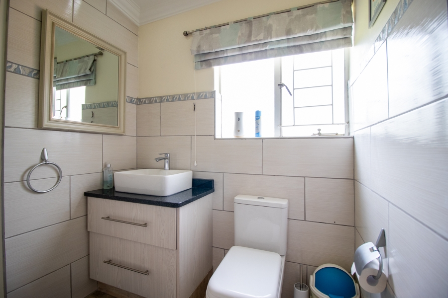 4 Bedroom Property for Sale in Vaal Marina Gauteng