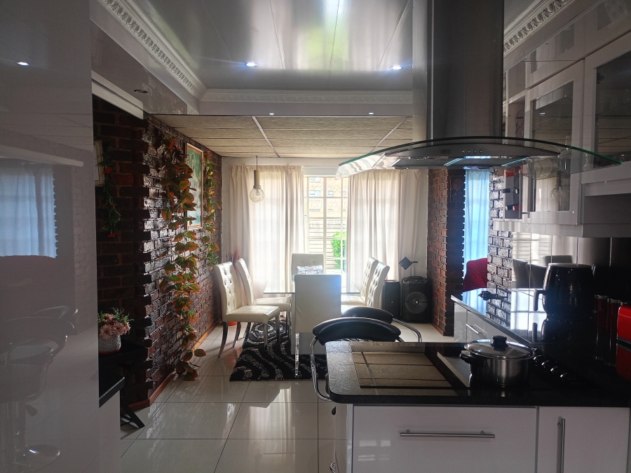 3 Bedroom Property for Sale in Waldrift Gauteng