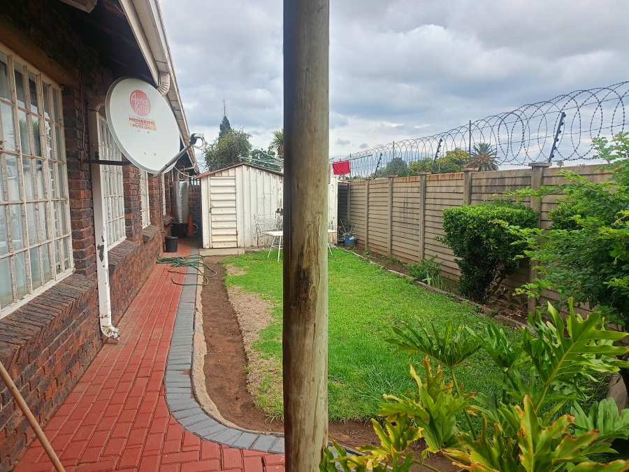 3 Bedroom Property for Sale in Waldrift Gauteng