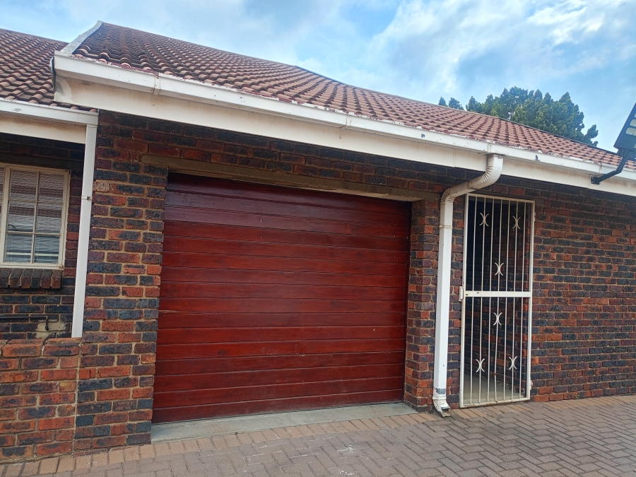 3 Bedroom Property for Sale in Waldrift Gauteng