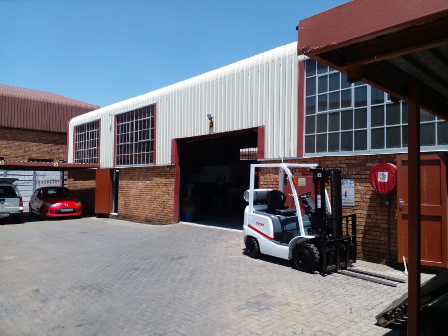 To Let commercial Property for Rent in Apex Gauteng