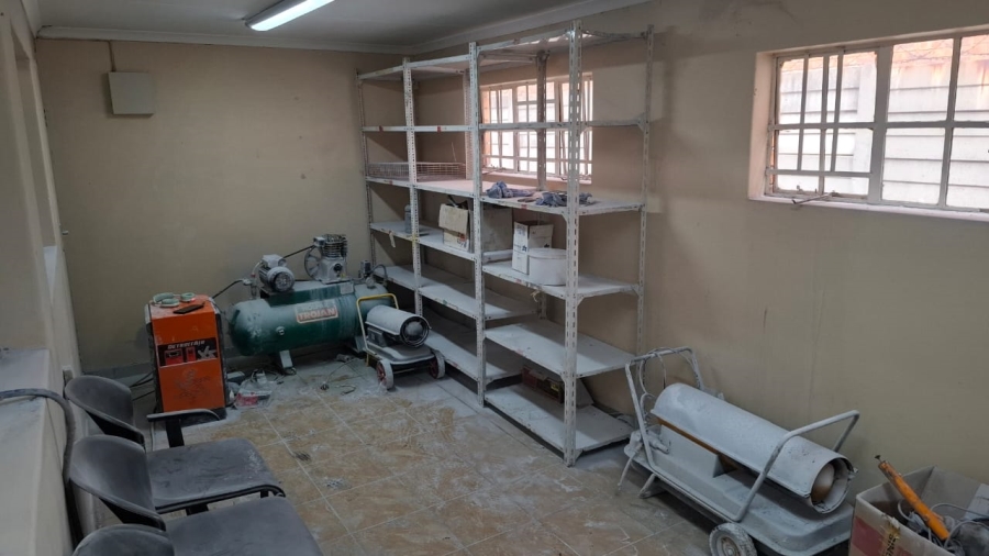 To Let commercial Property for Rent in Apex Gauteng