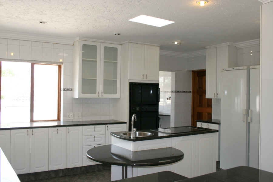 To Let 3 Bedroom Property for Rent in Kyalami Estates Gauteng