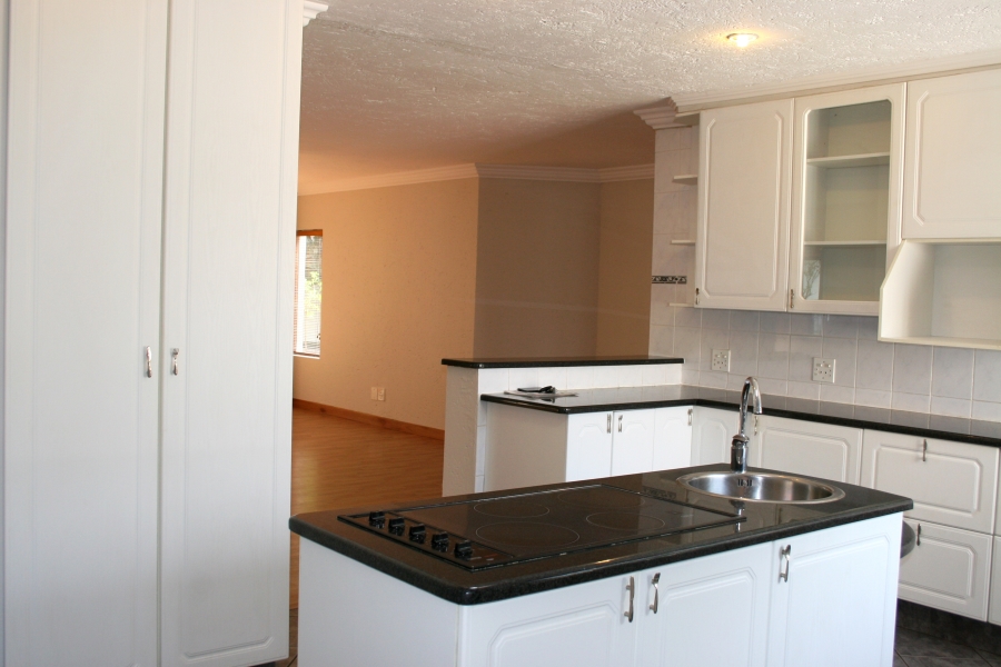 To Let 3 Bedroom Property for Rent in Kyalami Estates Gauteng