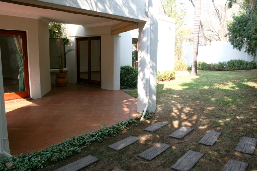 To Let 3 Bedroom Property for Rent in Kyalami Estates Gauteng