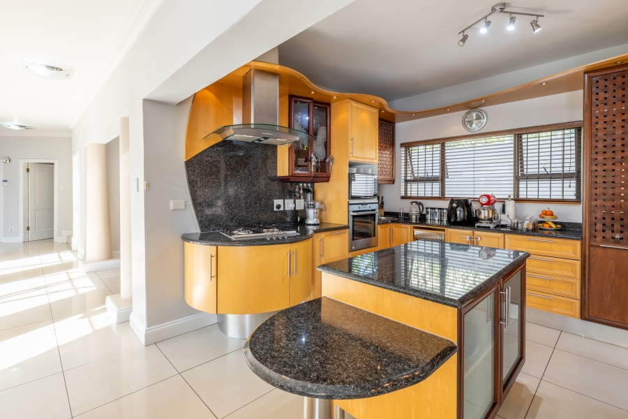 4 Bedroom Property for Sale in Sunninghill Gauteng