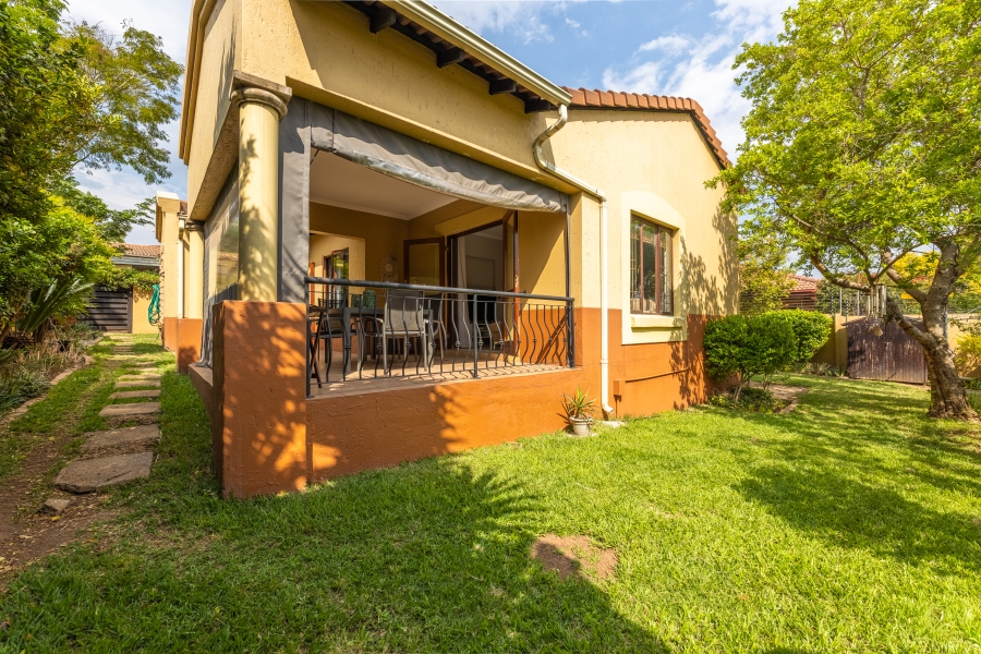 2 Bedroom Property for Sale in Douglasdale Gauteng