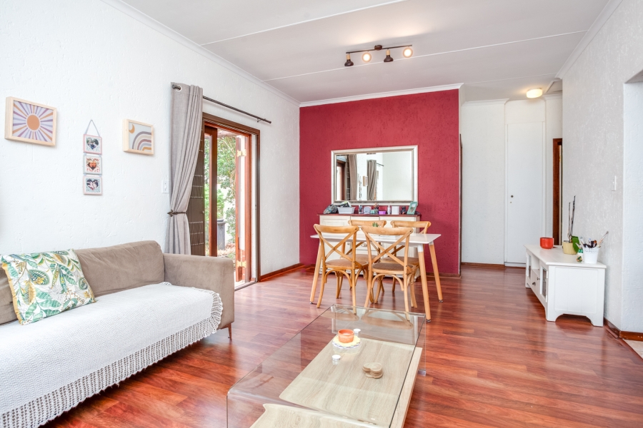 2 Bedroom Property for Sale in Sunninghill Gauteng