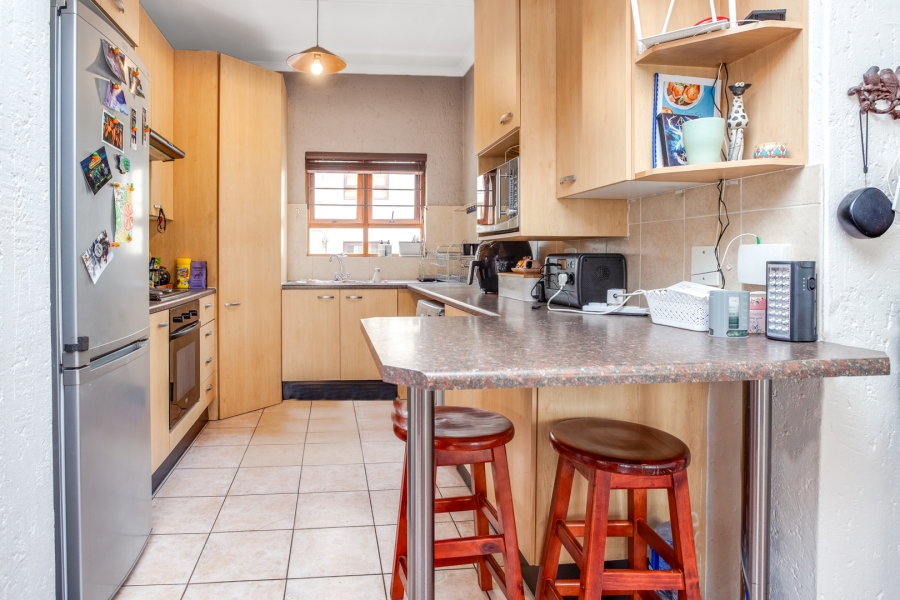 2 Bedroom Property for Sale in Sunninghill Gauteng