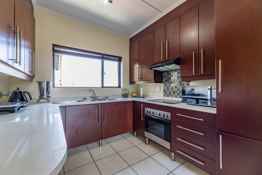 3 Bedroom Property for Sale in Sunninghill Gauteng