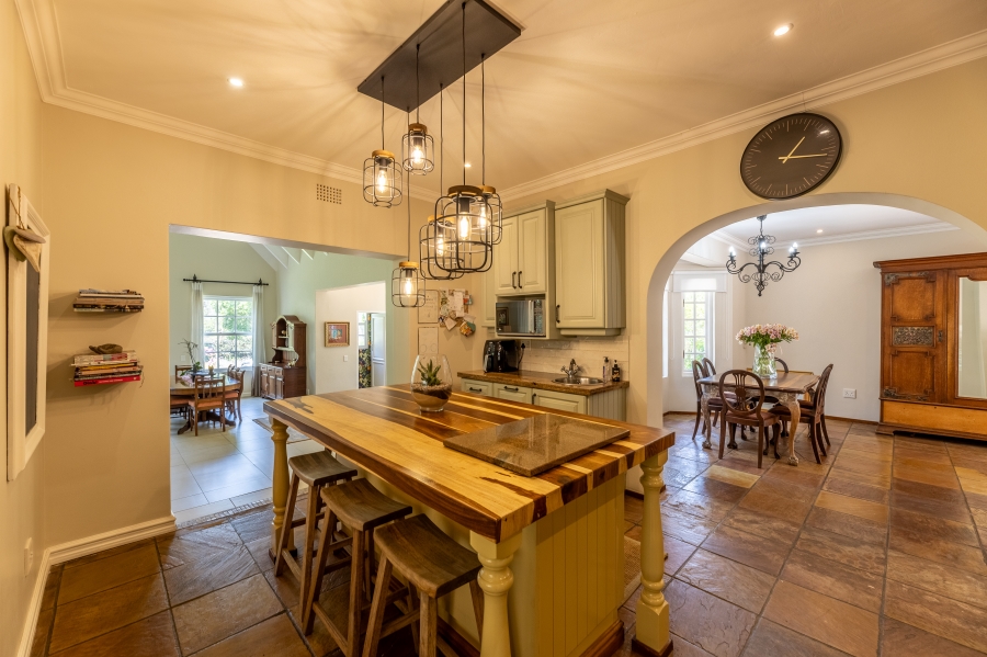 5 Bedroom Property for Sale in Bryanston Gauteng