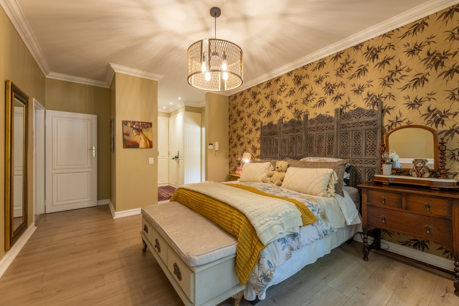 5 Bedroom Property for Sale in Bryanston Gauteng