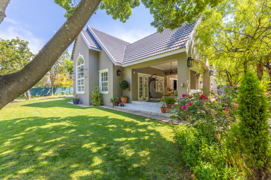 5 Bedroom Property for Sale in Bryanston Gauteng