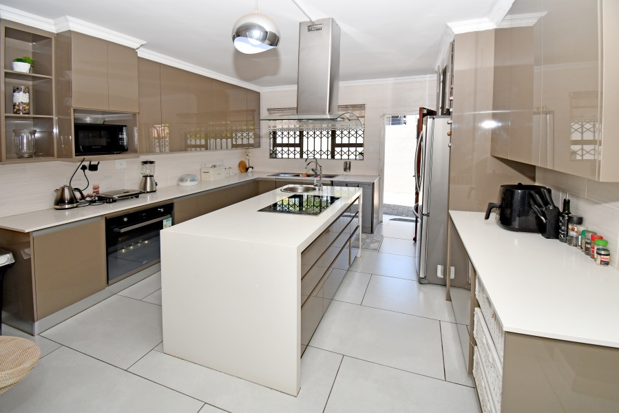 4 Bedroom Property for Sale in Cosmo City Gauteng