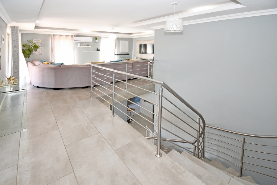 4 Bedroom Property for Sale in Cosmo City Gauteng