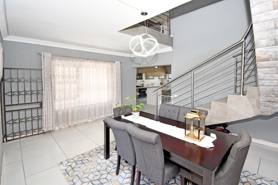 4 Bedroom Property for Sale in Cosmo City Gauteng