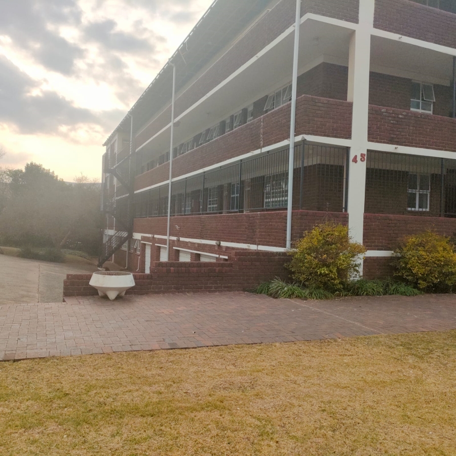 To Let 2 Bedroom Property for Rent in Darrenwood Gauteng