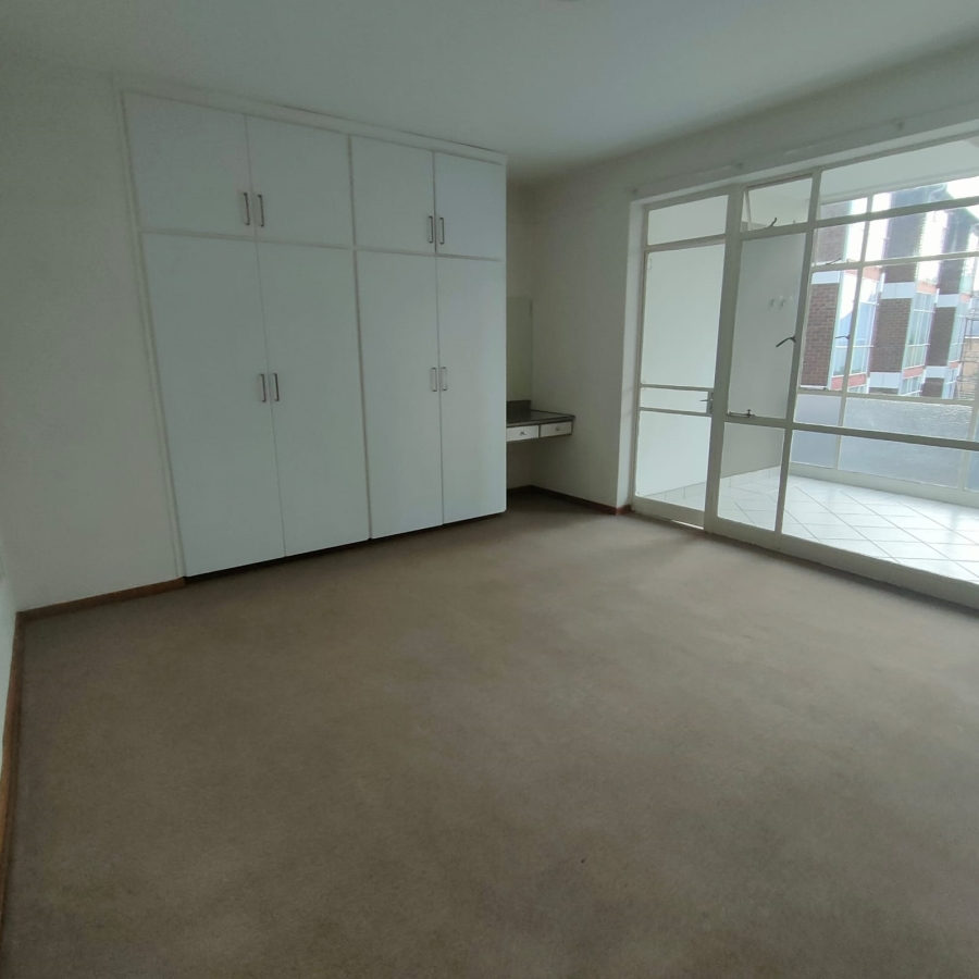 To Let 2 Bedroom Property for Rent in Darrenwood Gauteng