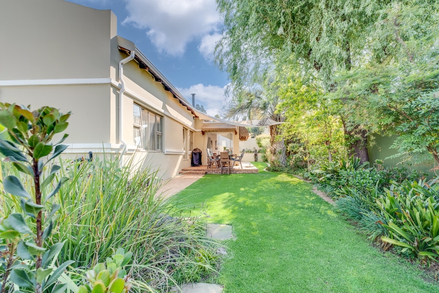 2 Bedroom Property for Sale in Lonehill Gauteng