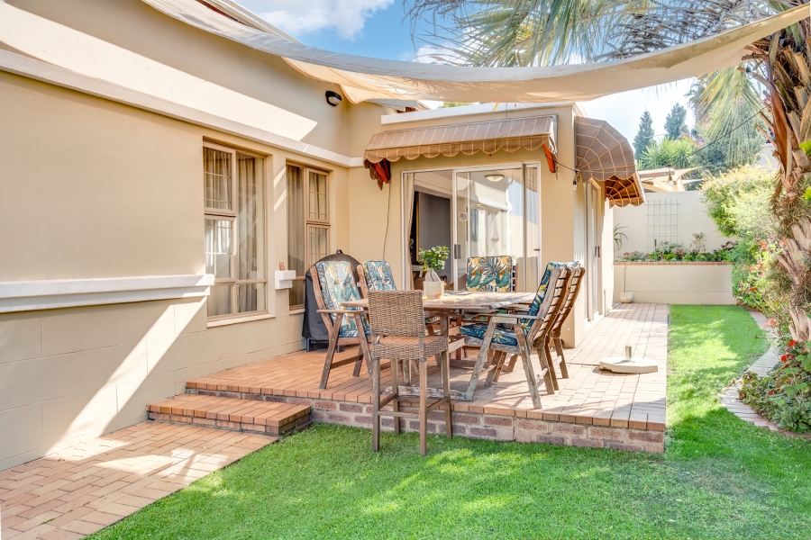 2 Bedroom Property for Sale in Lonehill Gauteng
