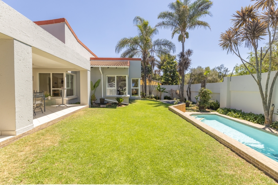 4 Bedroom Property for Sale in Woodmead Gauteng