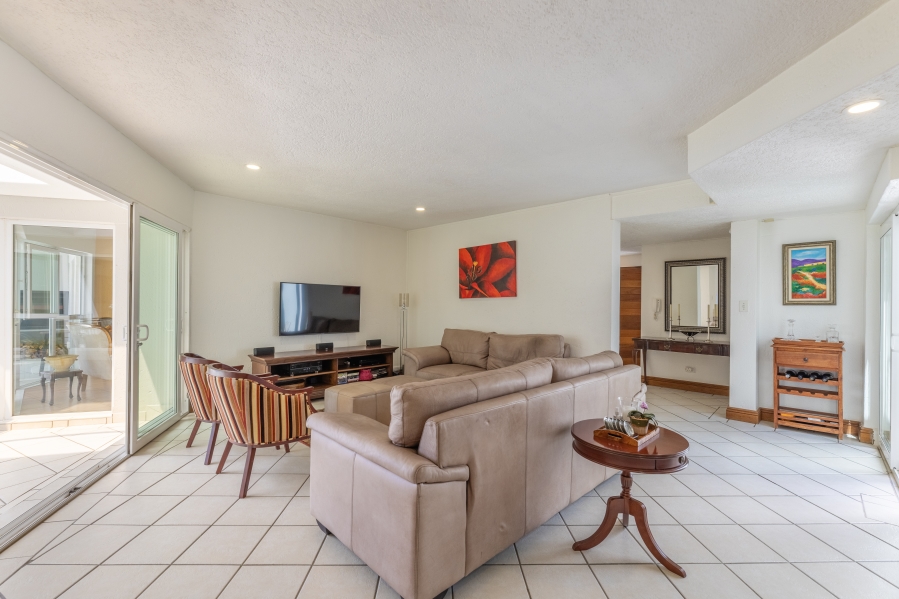 4 Bedroom Property for Sale in Woodmead Gauteng