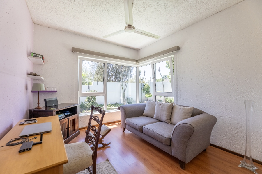 4 Bedroom Property for Sale in Woodmead Gauteng