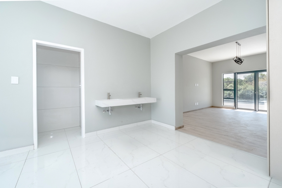 4 Bedroom Property for Sale in Steyn City Gauteng