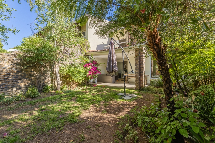 3 Bedroom Property for Sale in Bryanston Gauteng