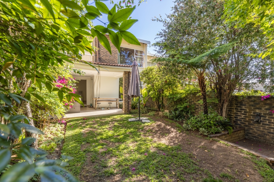 3 Bedroom Property for Sale in Bryanston Gauteng