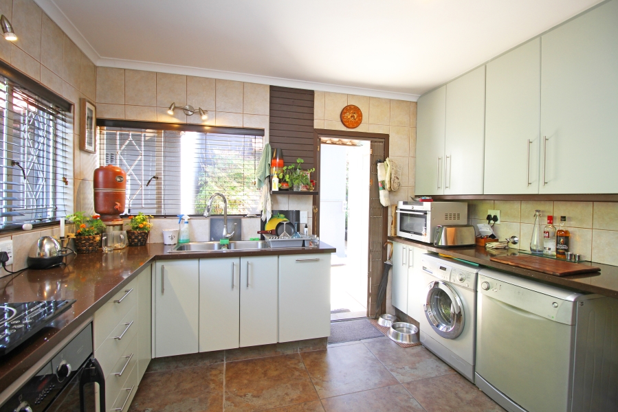 4 Bedroom Property for Sale in Weltevreden Park Gauteng