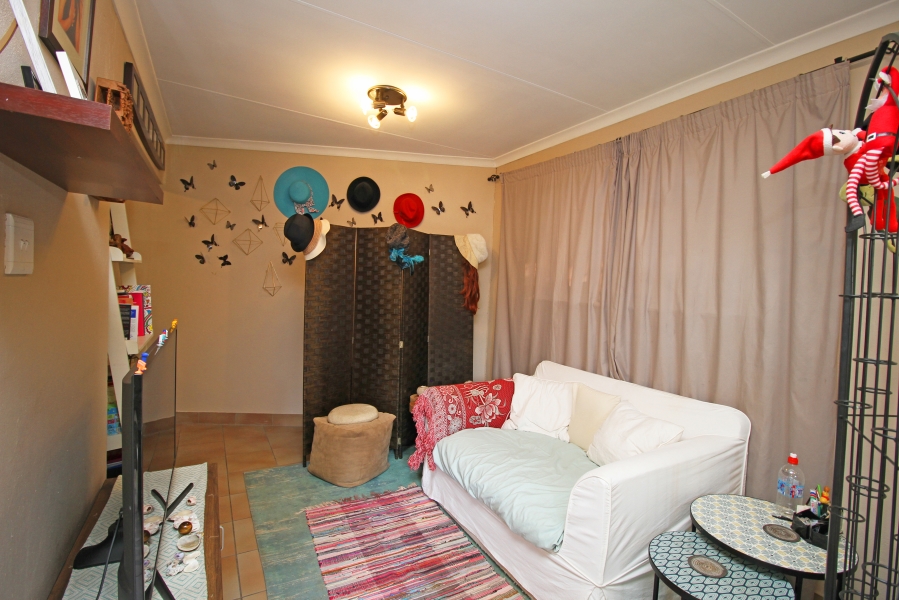 4 Bedroom Property for Sale in Weltevreden Park Gauteng