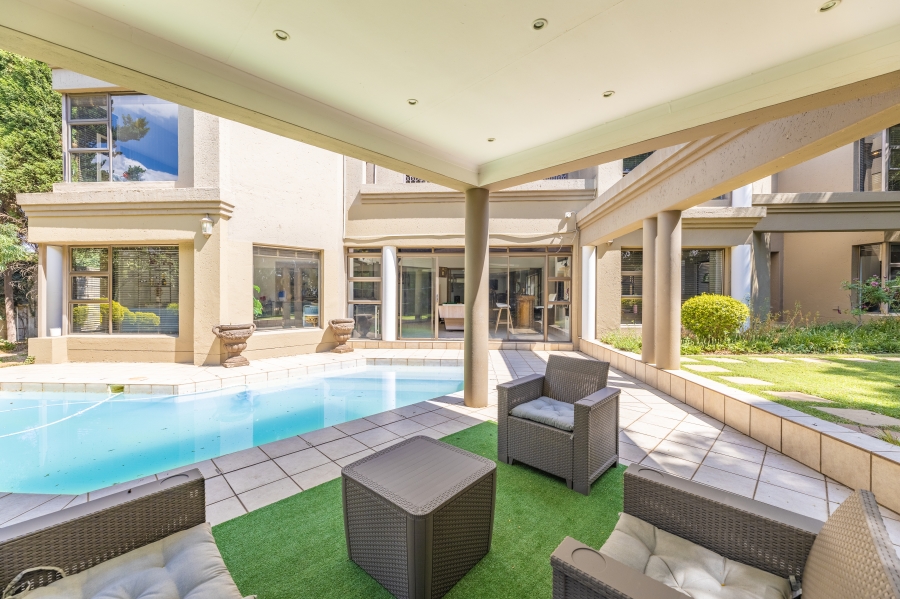 4 Bedroom Property for Sale in Bryanston Gauteng