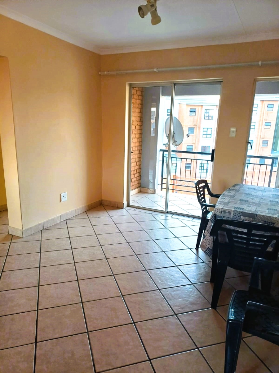 2 Bedroom Property for Sale in Vorna Valley Gauteng