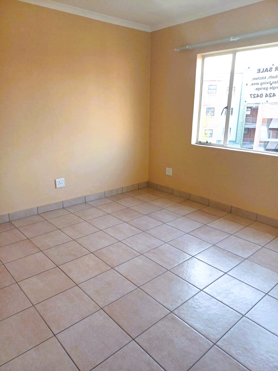 2 Bedroom Property for Sale in Vorna Valley Gauteng