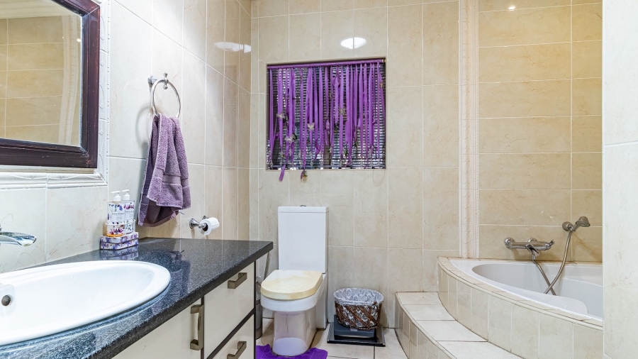 3 Bedroom Property for Sale in Parkrand Gauteng