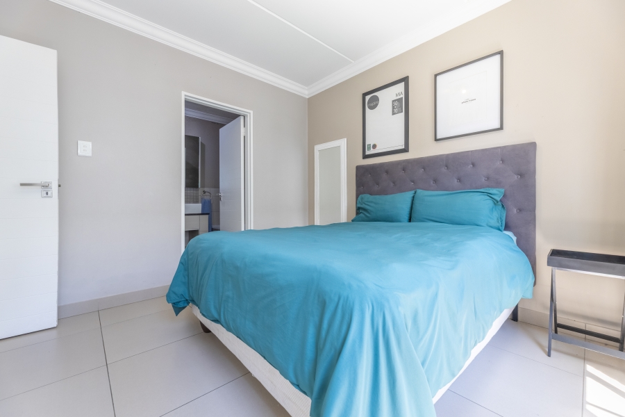 1 Bedroom Property for Sale in Broadacres Gauteng