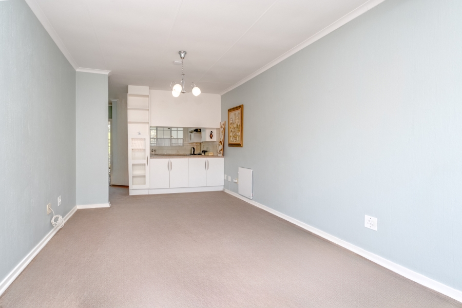 1 Bedroom Property for Sale in Bryanston Gauteng