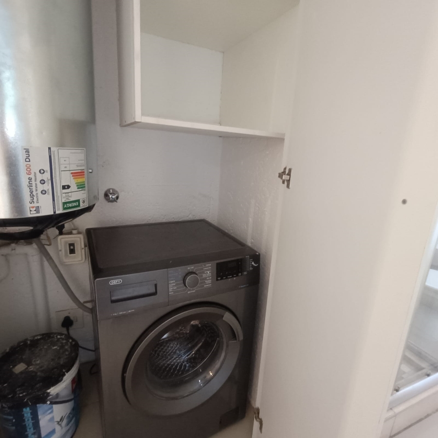 To Let 2 Bedroom Property for Rent in Westdene Gauteng