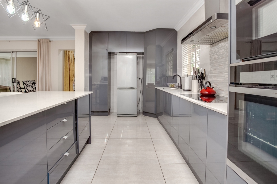 To Let 3 Bedroom Property for Rent in Craigavon Gauteng