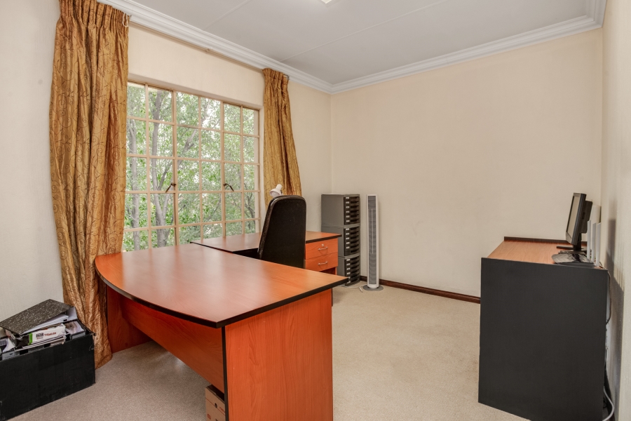 To Let 3 Bedroom Property for Rent in Craigavon Gauteng