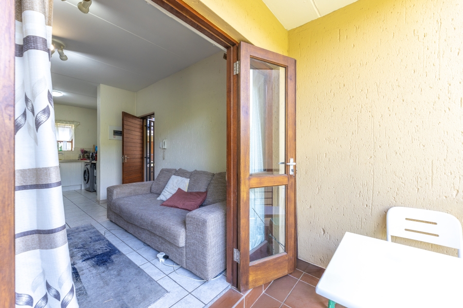 2 Bedroom Property for Sale in Douglasdale Gauteng