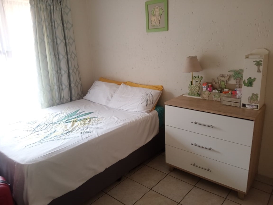 To Let 2 Bedroom Property for Rent in Ravenswood Gauteng