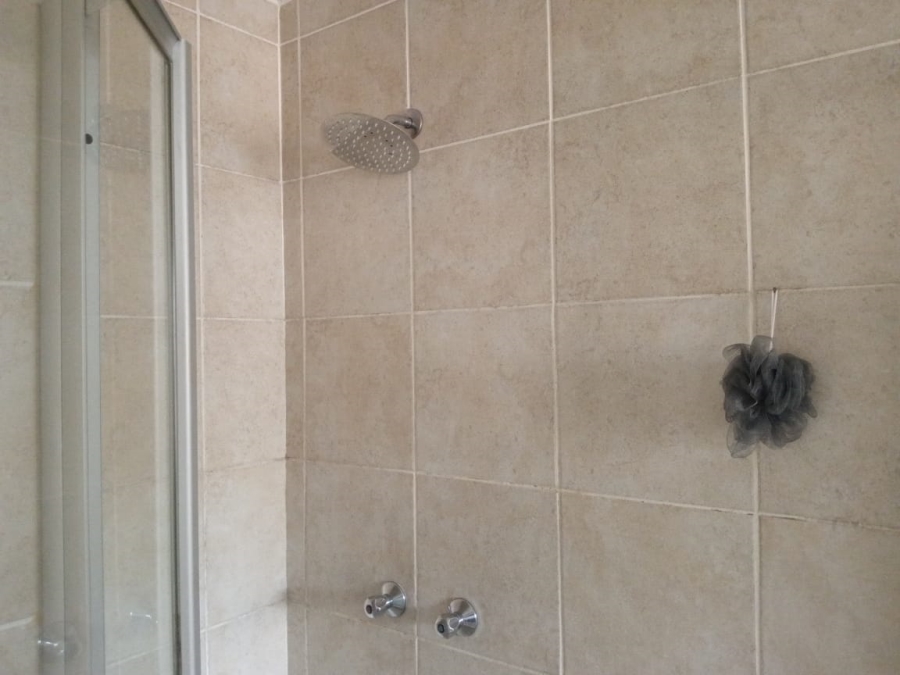 To Let 2 Bedroom Property for Rent in Ravenswood Gauteng