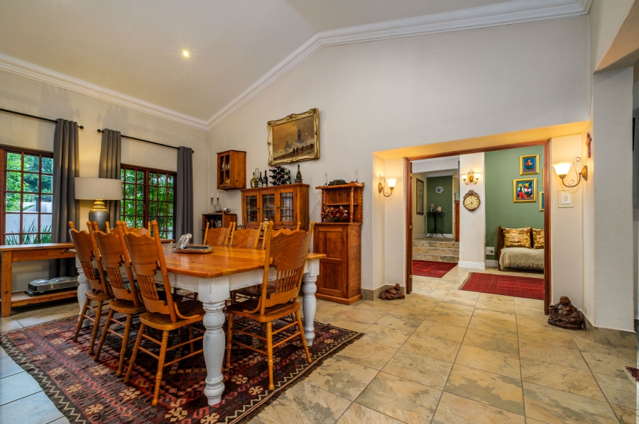 5 Bedroom Property for Sale in Fairland Gauteng