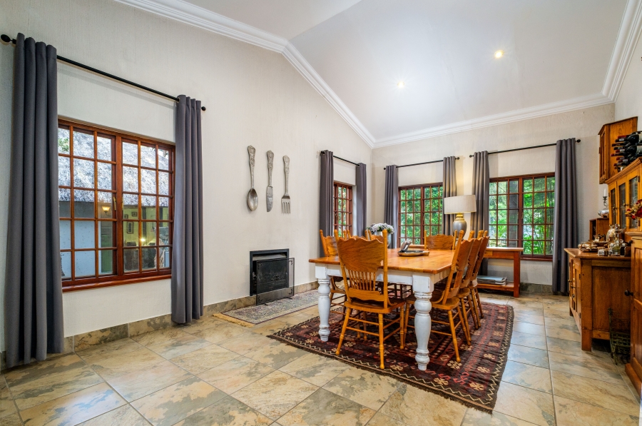 5 Bedroom Property for Sale in Fairland Gauteng
